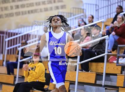 Thumbnail 2 in El Camino Real vs  Golden Valley (Annual Bob Hawking Simi Valley Tip-Off Classic) photogallery.