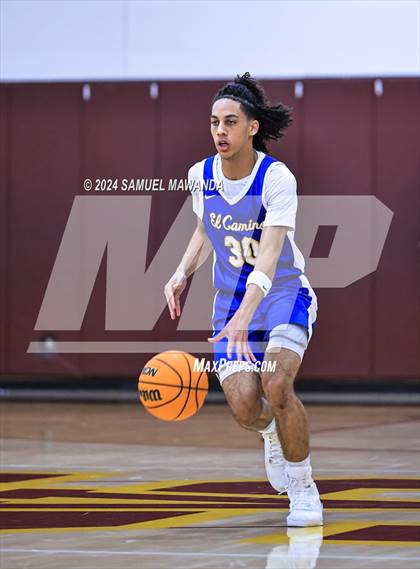 Thumbnail 2 in El Camino Real vs  Golden Valley (Annual Bob Hawking Simi Valley Tip-Off Classic) photogallery.