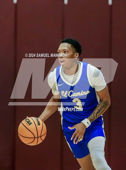 Thumbnail 3 in El Camino Real vs  Golden Valley (Annual Bob Hawking Simi Valley Tip-Off Classic) photogallery.