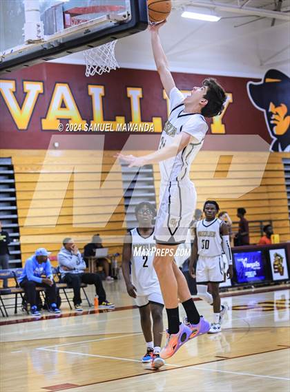 Thumbnail 1 in El Camino Real vs  Golden Valley (Annual Bob Hawking Simi Valley Tip-Off Classic) photogallery.