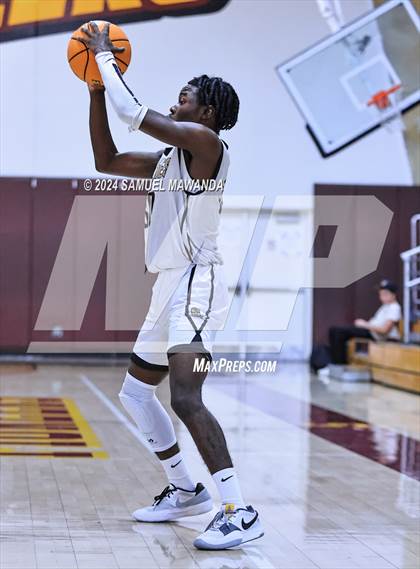 Thumbnail 3 in El Camino Real vs  Golden Valley (Annual Bob Hawking Simi Valley Tip-Off Classic) photogallery.