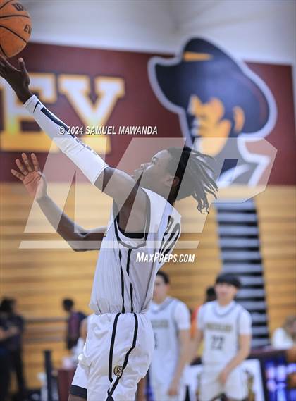 Thumbnail 1 in El Camino Real vs  Golden Valley (Annual Bob Hawking Simi Valley Tip-Off Classic) photogallery.