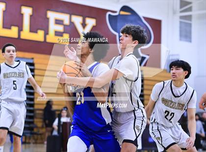 Thumbnail 2 in El Camino Real vs  Golden Valley (Annual Bob Hawking Simi Valley Tip-Off Classic) photogallery.