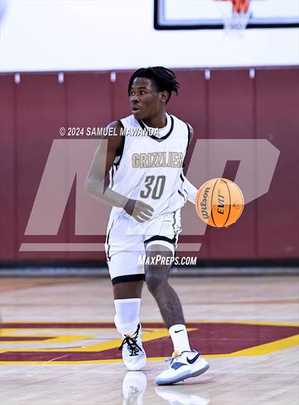 Thumbnail 3 in El Camino Real vs  Golden Valley (Annual Bob Hawking Simi Valley Tip-Off Classic) photogallery.