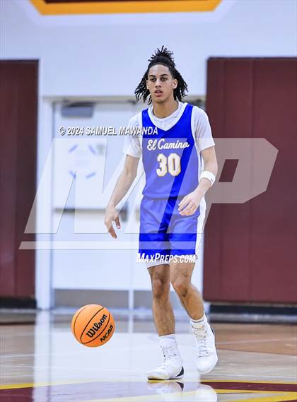 Thumbnail 1 in El Camino Real vs  Golden Valley (Annual Bob Hawking Simi Valley Tip-Off Classic) photogallery.