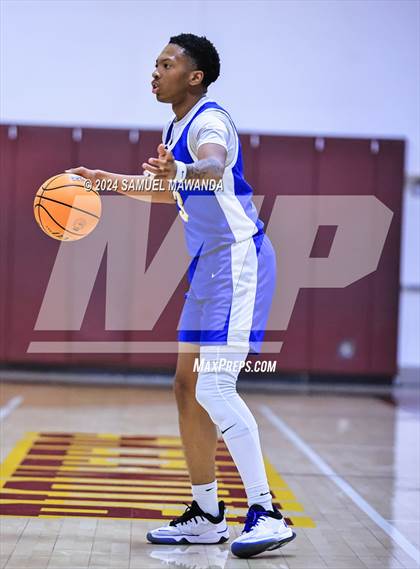 Thumbnail 2 in El Camino Real vs  Golden Valley (Annual Bob Hawking Simi Valley Tip-Off Classic) photogallery.