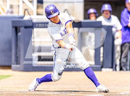 Thumbnail 3 in Lehi vs. Viewmont (UHSAA 5A Bracket 1 Round 1) photogallery.
