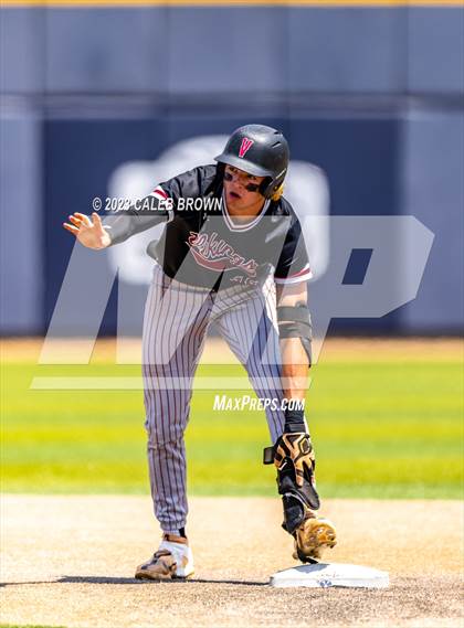 Thumbnail 2 in Lehi vs. Viewmont (UHSAA 5A Bracket 1 Round 1) photogallery.