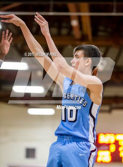 Thumbnail 2 in Saugerties vs. Kingston (R.Y.A.N. Tournament) photogallery.