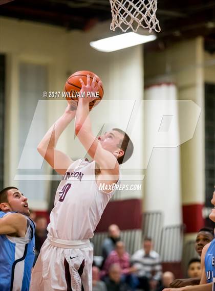 Thumbnail 1 in Saugerties vs. Kingston (R.Y.A.N. Tournament) photogallery.