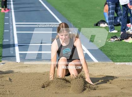 Thumbnail 3 in Roosevelt Invitational photogallery.