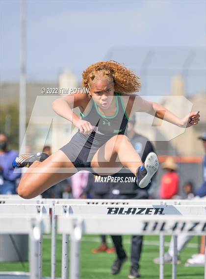 Thumbnail 2 in Roosevelt Invitational photogallery.