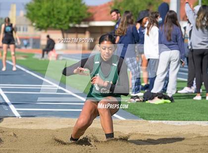 Thumbnail 3 in Roosevelt Invitational photogallery.