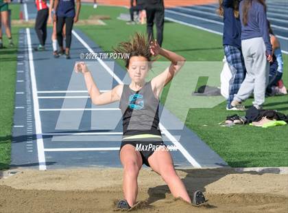 Thumbnail 2 in Roosevelt Invitational photogallery.