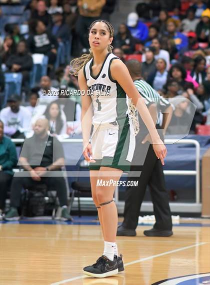 Thumbnail 3 in Alief Taylor vs. Fort Bend Hightower (UIL 6A D2 Basketball Regional Final) photogallery.