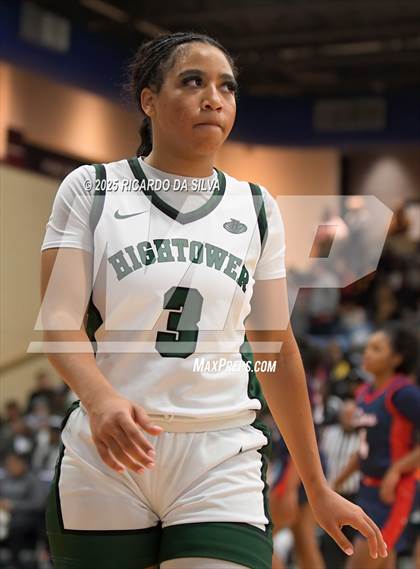 Thumbnail 1 in Alief Taylor vs. Fort Bend Hightower (UIL 6A D2 Basketball Regional Final) photogallery.