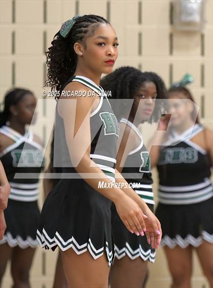 Thumbnail 1 in Alief Taylor vs. Fort Bend Hightower (UIL 6A D2 Basketball Regional Final) photogallery.