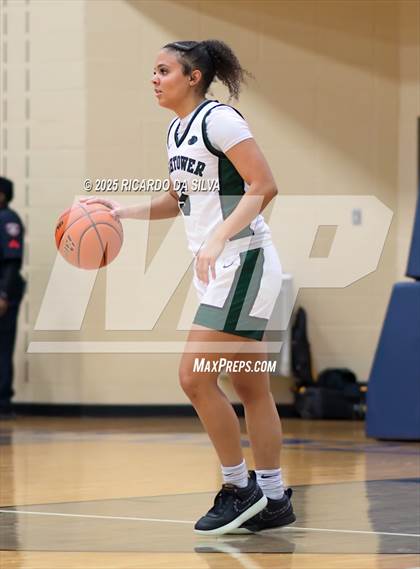 Thumbnail 3 in Alief Taylor vs. Fort Bend Hightower (UIL 6A D2 Basketball Regional Final) photogallery.