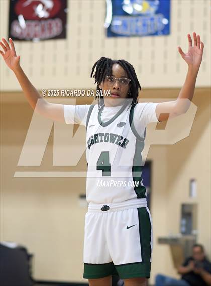 Thumbnail 1 in Alief Taylor vs. Fort Bend Hightower (UIL 6A D2 Basketball Regional Final) photogallery.