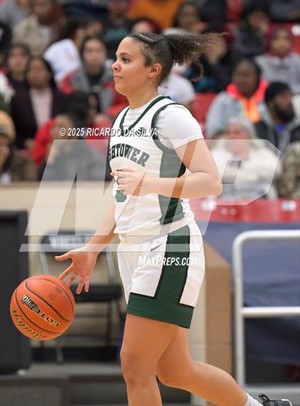 Thumbnail 1 in Alief Taylor vs. Fort Bend Hightower (UIL 6A D2 Basketball Regional Final) photogallery.