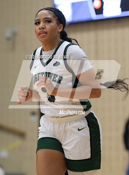 Thumbnail 3 in Alief Taylor vs. Fort Bend Hightower (UIL 6A D2 Basketball Regional Final) photogallery.