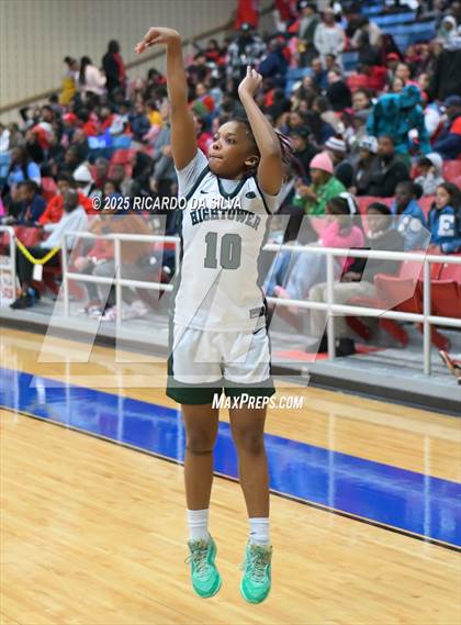 Thumbnail 3 in Alief Taylor vs. Fort Bend Hightower (UIL 6A D2 Basketball Regional Final) photogallery.