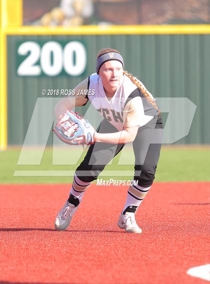 Thumbnail 3 in The Colony vs Canyon  photogallery.