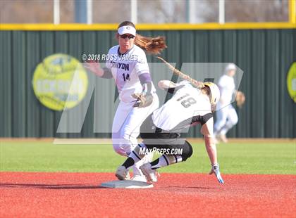 Thumbnail 3 in The Colony vs Canyon  photogallery.