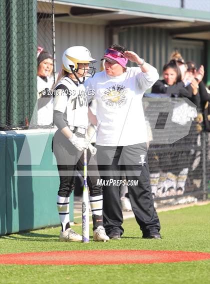 Thumbnail 1 in The Colony vs Canyon  photogallery.