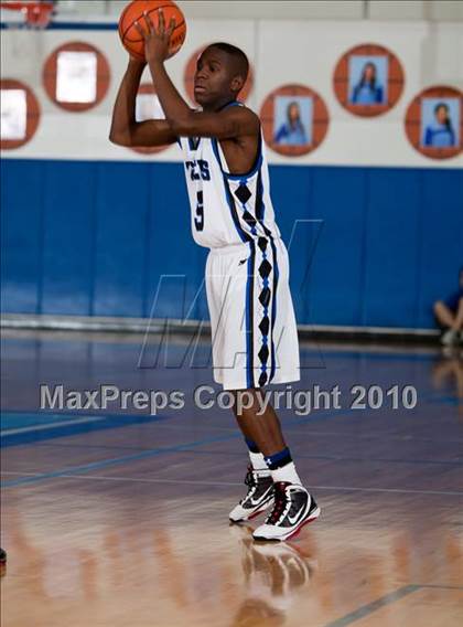 Thumbnail 1 in Trinity Christian vs Trinity Valley (Trinity Valley School Shootout) photogallery.