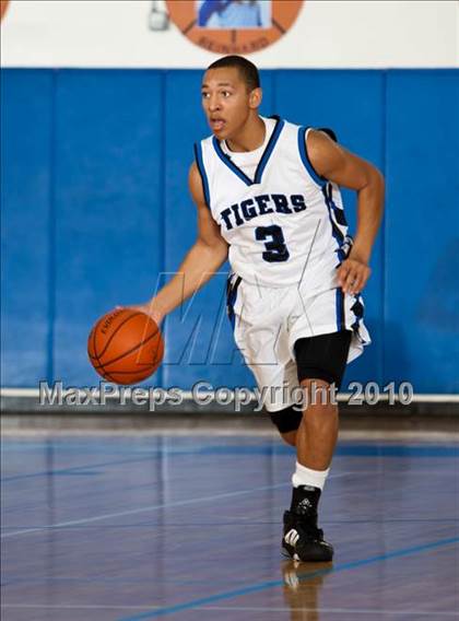 Thumbnail 1 in Trinity Christian vs Trinity Valley (Trinity Valley School Shootout) photogallery.