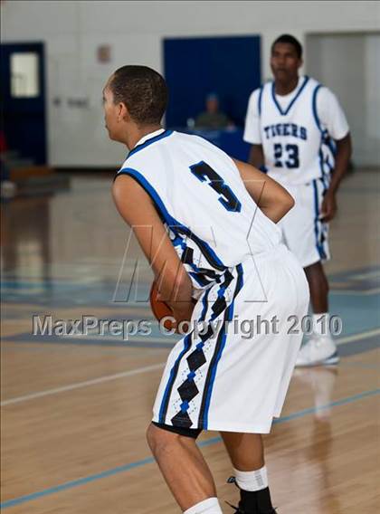 Thumbnail 2 in Trinity Christian vs Trinity Valley (Trinity Valley School Shootout) photogallery.