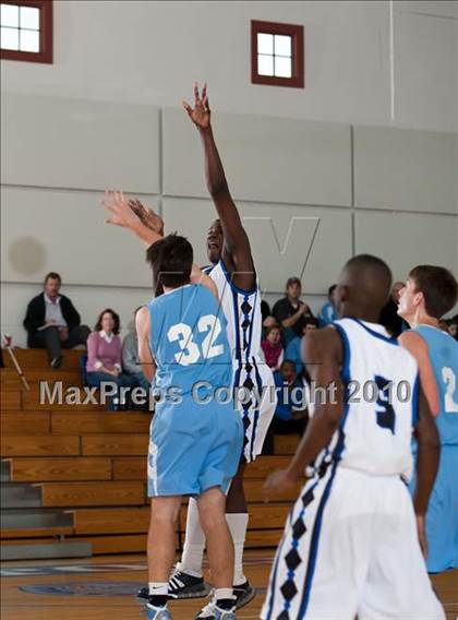 Thumbnail 3 in Trinity Christian vs Trinity Valley (Trinity Valley School Shootout) photogallery.