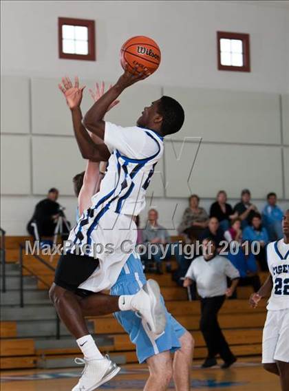 Thumbnail 3 in Trinity Christian vs Trinity Valley (Trinity Valley School Shootout) photogallery.