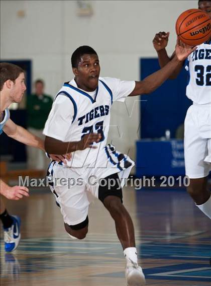 Thumbnail 3 in Trinity Christian vs Trinity Valley (Trinity Valley School Shootout) photogallery.