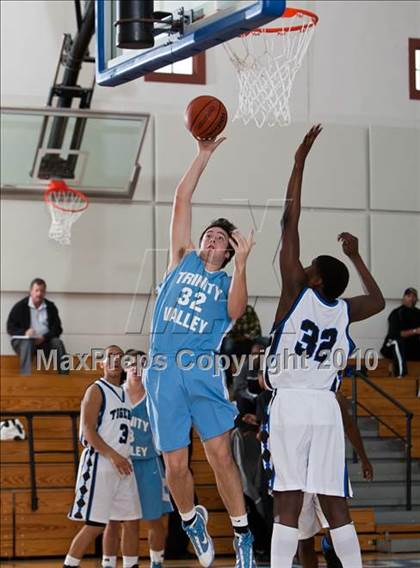 Thumbnail 3 in Trinity Christian vs Trinity Valley (Trinity Valley School Shootout) photogallery.