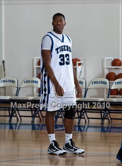Thumbnail 1 in Trinity Christian vs Trinity Valley (Trinity Valley School Shootout) photogallery.