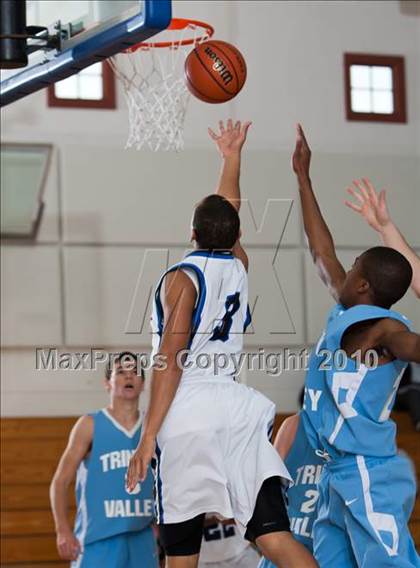 Thumbnail 2 in Trinity Christian vs Trinity Valley (Trinity Valley School Shootout) photogallery.