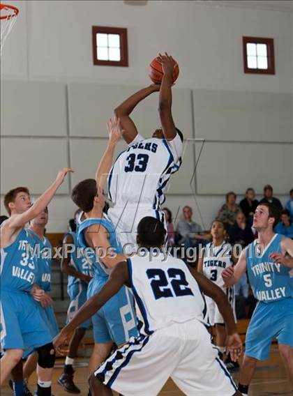 Thumbnail 2 in Trinity Christian vs Trinity Valley (Trinity Valley School Shootout) photogallery.