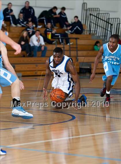 Thumbnail 2 in Trinity Christian vs Trinity Valley (Trinity Valley School Shootout) photogallery.