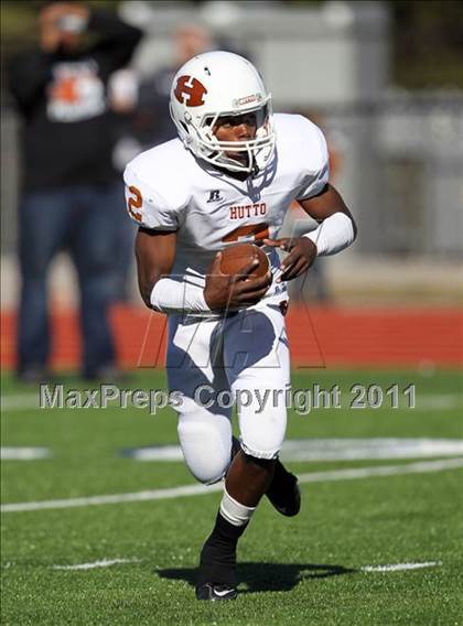 Thumbnail 2 in Hutto vs. Poteet (4A Region 2 Bi-District Playoffs) photogallery.