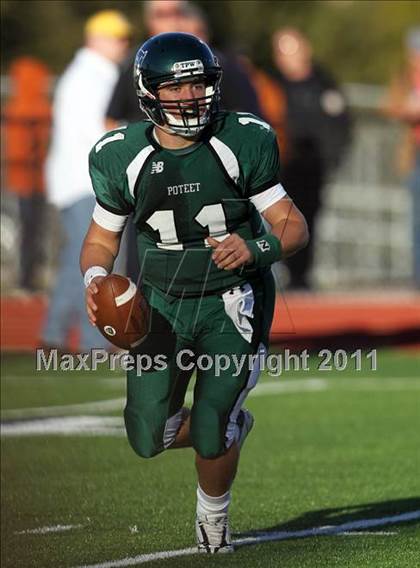 Thumbnail 1 in Hutto vs. Poteet (4A Region 2 Bi-District Playoffs) photogallery.