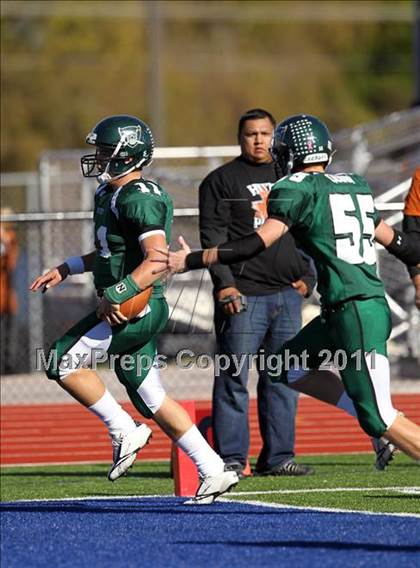 Thumbnail 3 in Hutto vs. Poteet (4A Region 2 Bi-District Playoffs) photogallery.