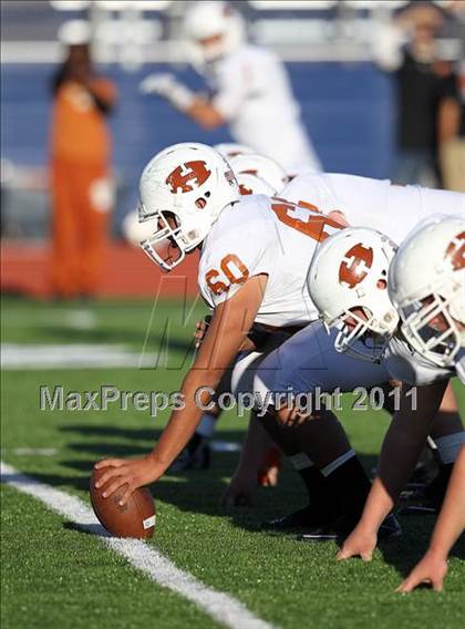 Thumbnail 3 in Hutto vs. Poteet (4A Region 2 Bi-District Playoffs) photogallery.