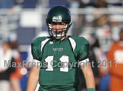 Thumbnail 2 in Hutto vs. Poteet (4A Region 2 Bi-District Playoffs) photogallery.