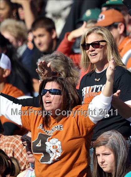 Thumbnail 3 in Hutto vs. Poteet (4A Region 2 Bi-District Playoffs) photogallery.