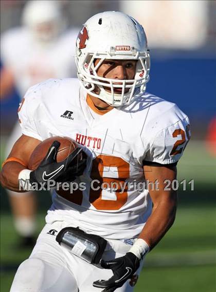 Thumbnail 1 in Hutto vs. Poteet (4A Region 2 Bi-District Playoffs) photogallery.