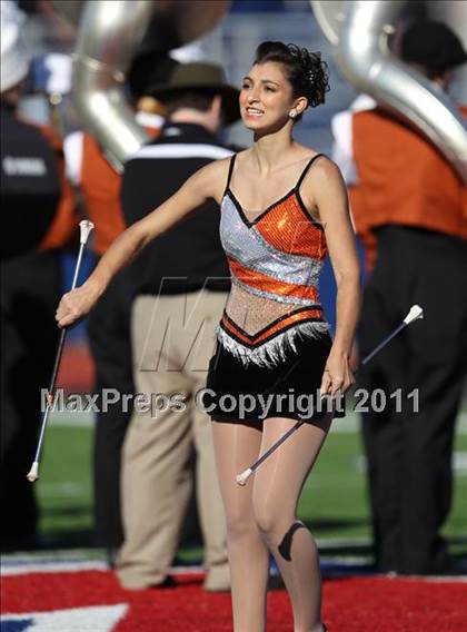 Thumbnail 3 in Hutto vs. Poteet (4A Region 2 Bi-District Playoffs) photogallery.