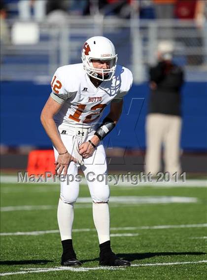 Thumbnail 2 in Hutto vs. Poteet (4A Region 2 Bi-District Playoffs) photogallery.