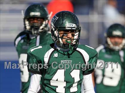 Thumbnail 1 in Hutto vs. Poteet (4A Region 2 Bi-District Playoffs) photogallery.
